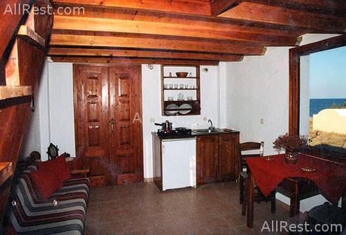 Anna Traditional Apartments 4